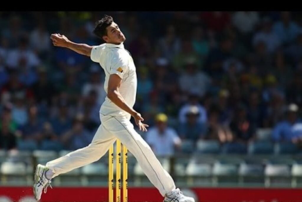 Mitchell Starc fast bowling action Australia cricket inswing yorker
