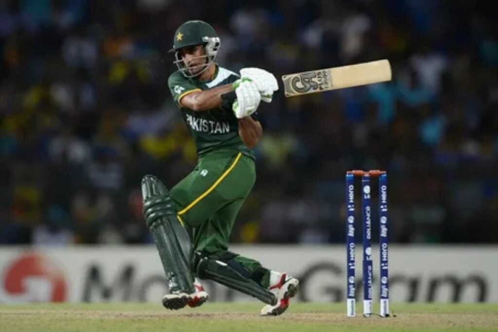 Imran Nazir hitting six during international match